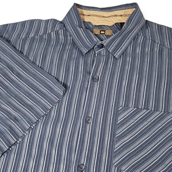 REI Mens Large‎ Blue Striped Short Sleeve Button Up Shirt Outdoors *Soft* - Picture 1 of 5